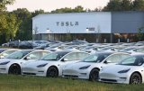 Rivian, Tesla, and Lucid say they face big losses as the Trump administration overhauls EV (…)