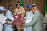 Governor Okpebholo Receives Royal Gift From Oba Of Benin