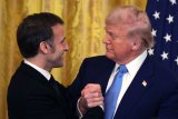 Macron endorses Trump’s outreach to Putin - urges US backing for European troops