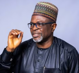 ‘Tinubu is not doing well’ – APC chieftain Moniedafe says there is fire on the mountain